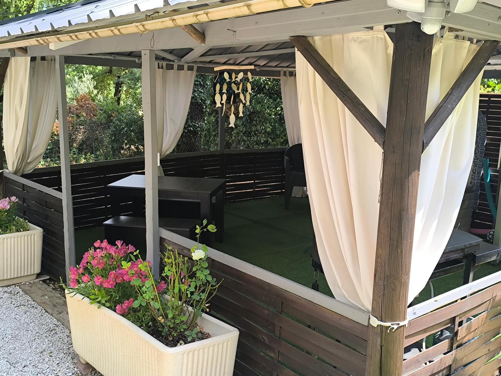 Le Chalet De La Villa Terre Neuve Signes Εξωτερικό φωτογραφία